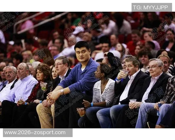 书豪香港企业峰会之旅与蔡老板姚明相聚并畅游迪士尼乐园