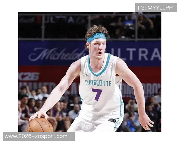 克尼佩尔上半场表现抢眼5投3中贡献6分4篮板3助攻助力球队